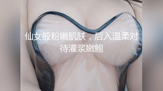 【新片速遞】熟女阿姨 爽吗 嗯 还少一根 噢噢 啊啊 良家阿姨背着老公出来玩3P 三洞全开 想被五个单男操 