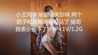 东莞某电子厂女厕偷拍女同事嘘嘘蕾丝裙美眉貌似内裤有分泌物用手去搓内裤