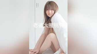 ✨Tiktok高颜值网红「韩美仁」，跪坐男友脸上让舔逼,怼镜自拍被后入爆操骚货样子～