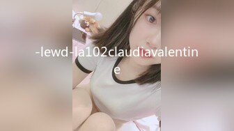 -lewd-la102claudiavalentine